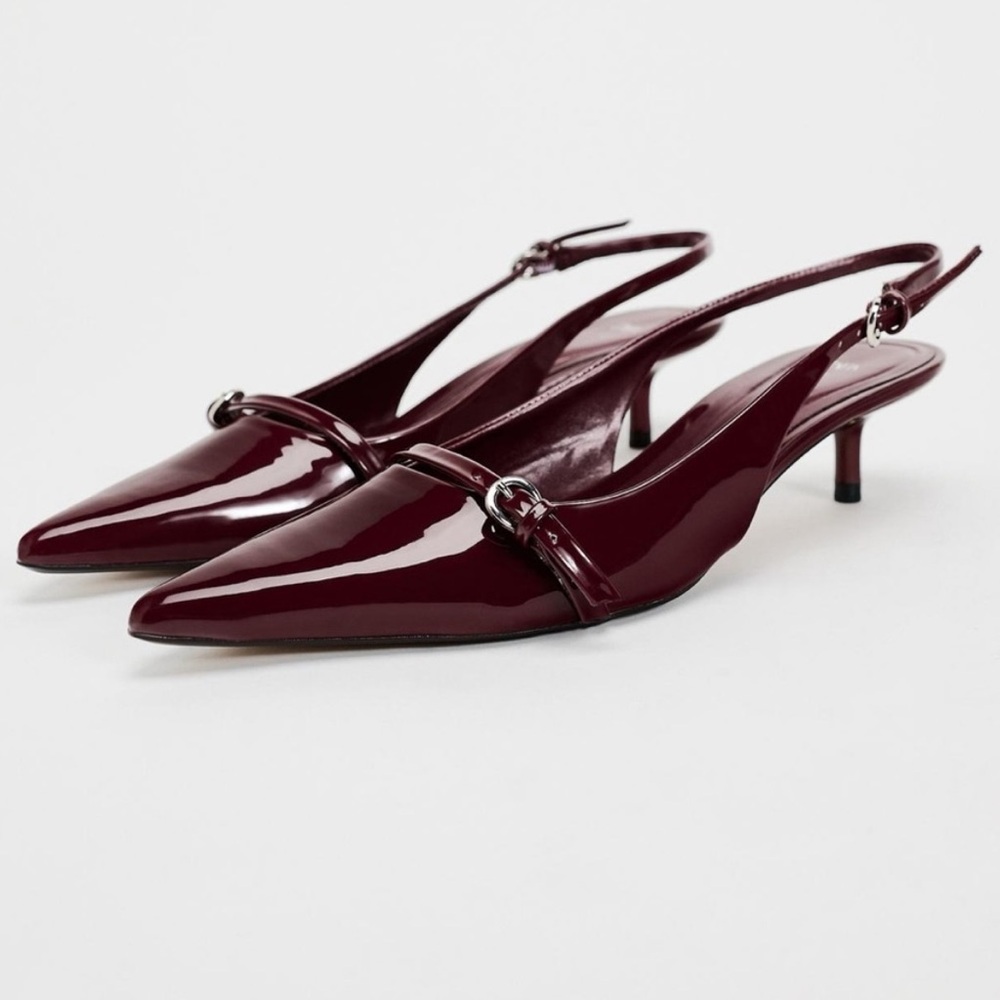 Zara NWT burgundy faux leather patent kitten heels - size 38 - Picture 2 of 6